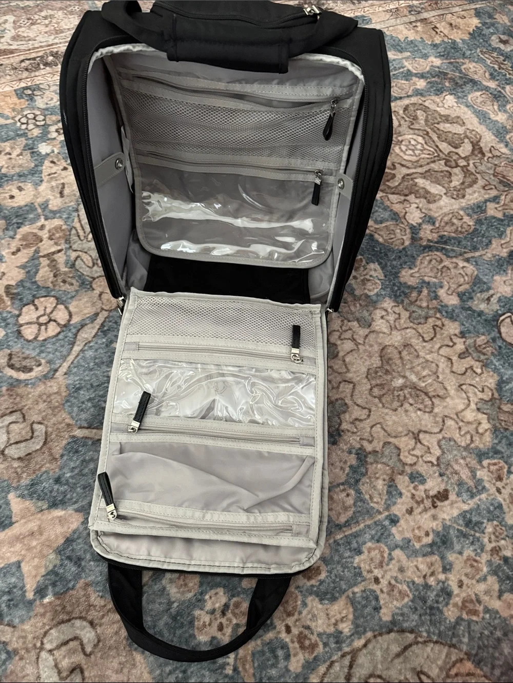 Samsonite Upright Wheeled Carry-On Underseater Small Travel Case